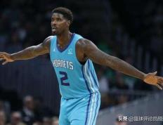 开云平台-雄鹿险胜新疆队，西亚卡姆高光表现的简单介绍