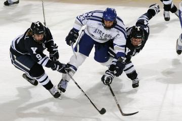 开云体育登录-猛龙六人得分上双锁死华子，团队篮球的胜利之夜