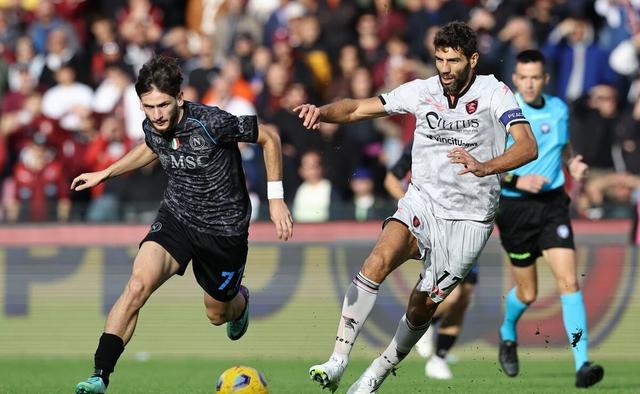 开云体育登录-精彩战术对决，谁将笑到最后一刻？的简单介绍