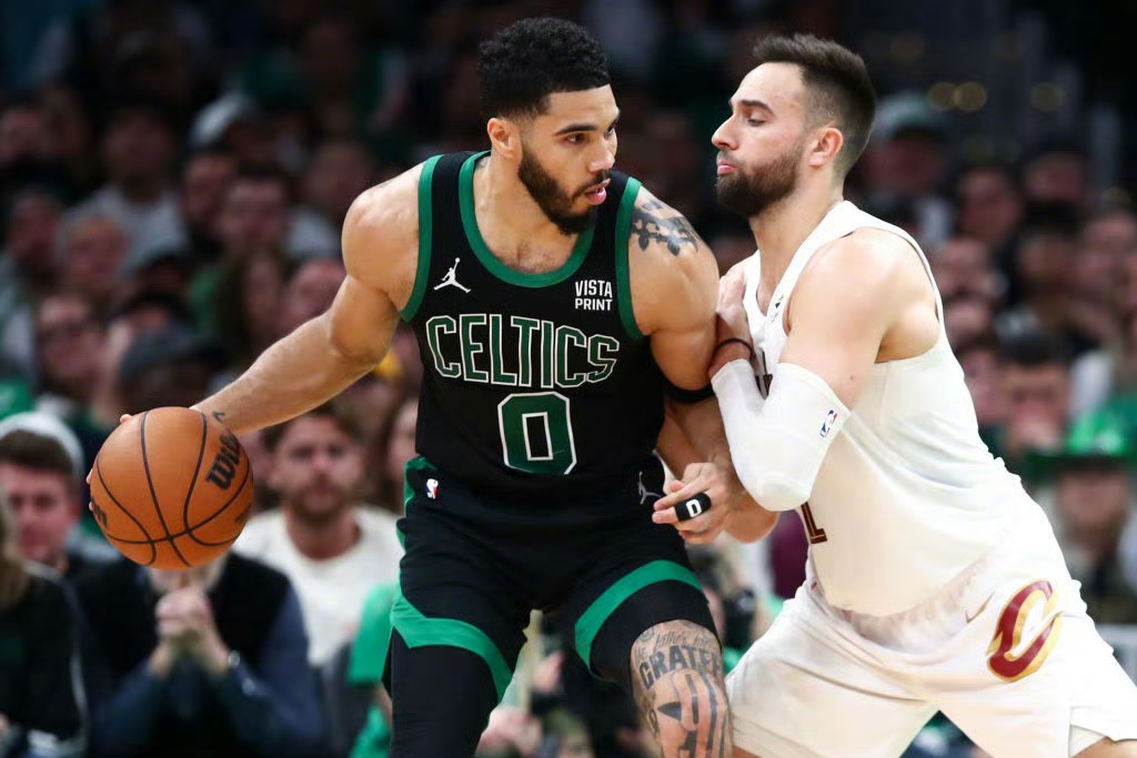 开云体育中国-太阳力克凯尔特人，豪取7连胜