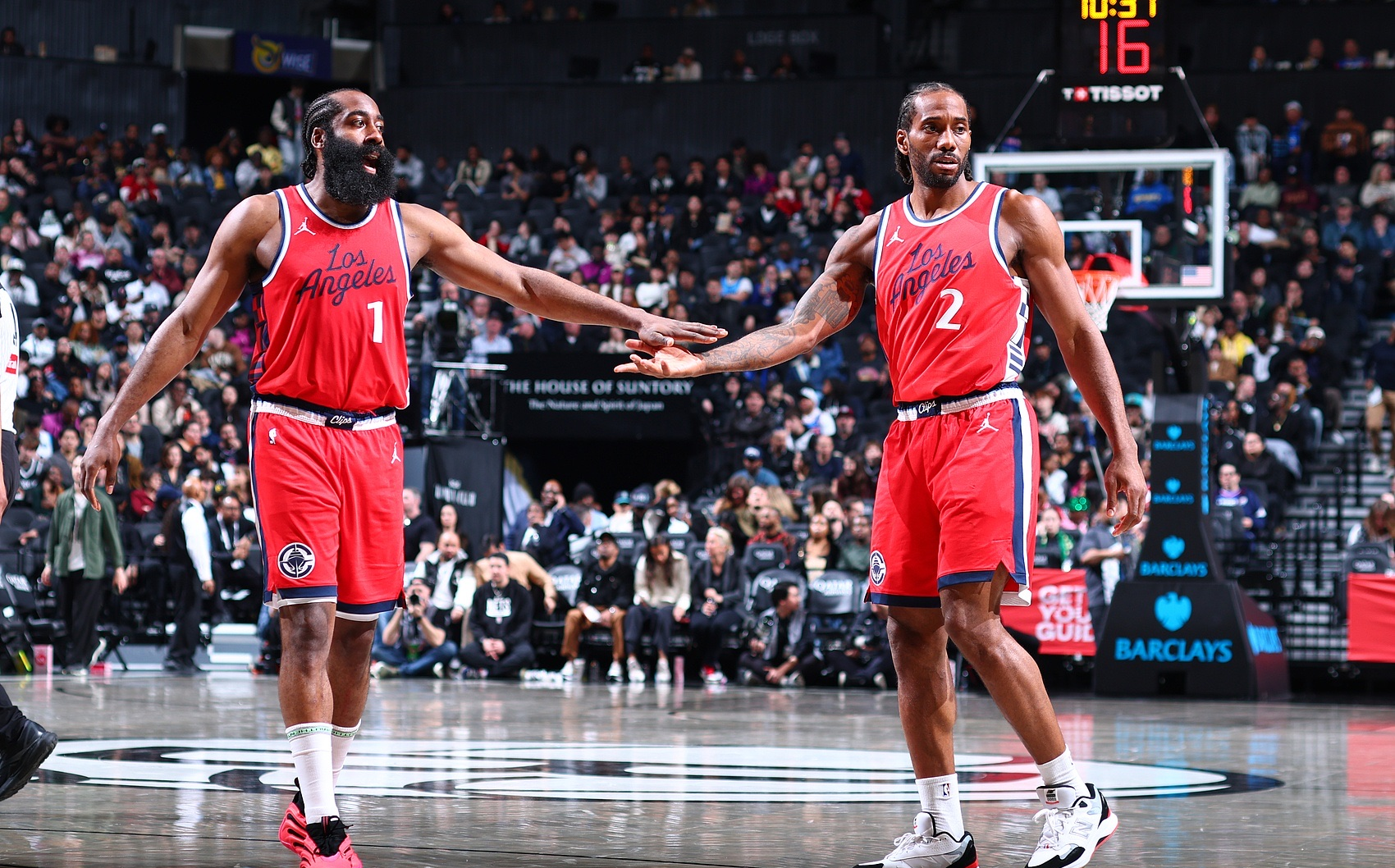 开云体育APP下载-勇士客场取胜开拓者,哈登演绎单场40+历史的简单介绍