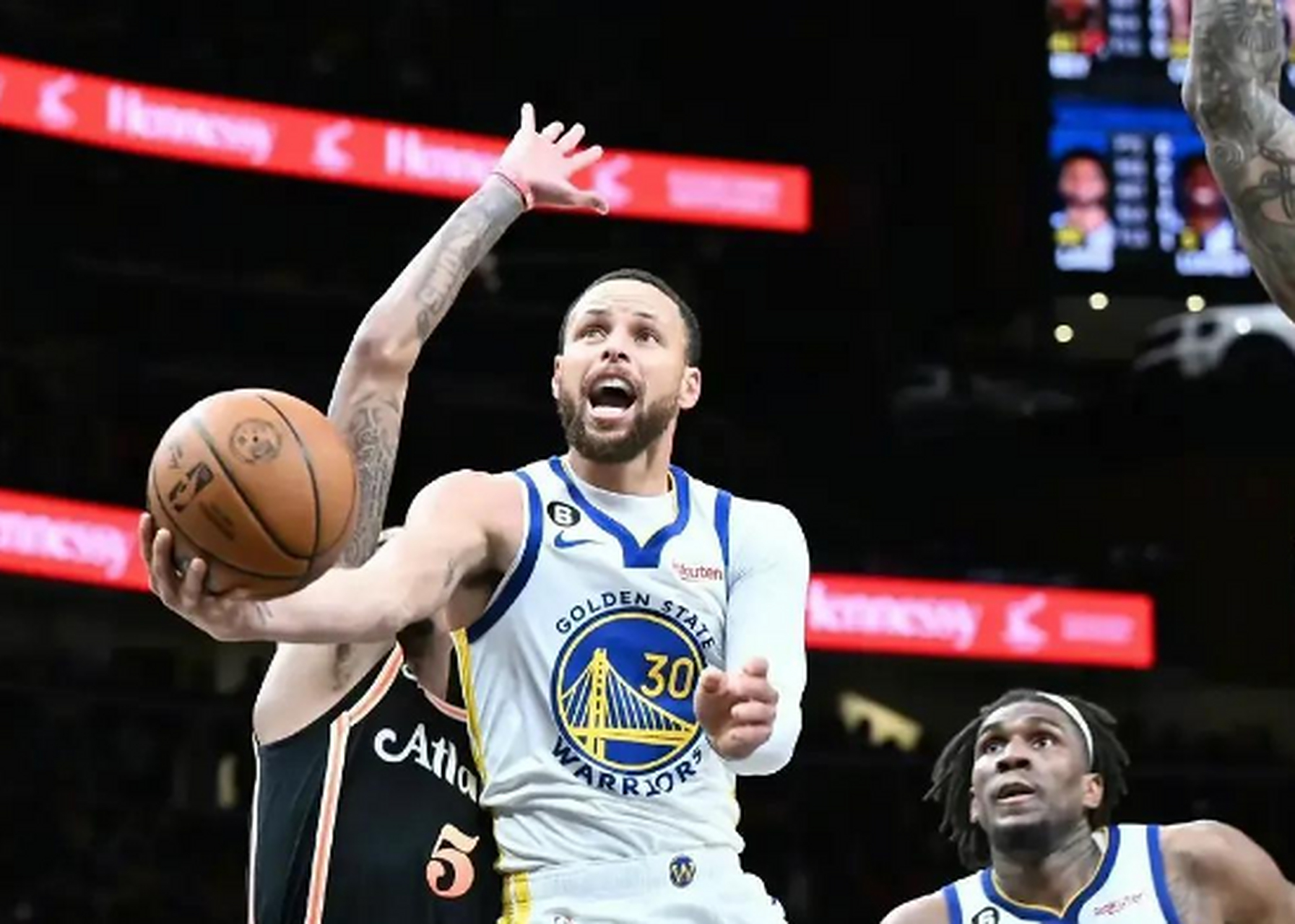 开云APP-勇士客场不敌马刺,遭遇两连败