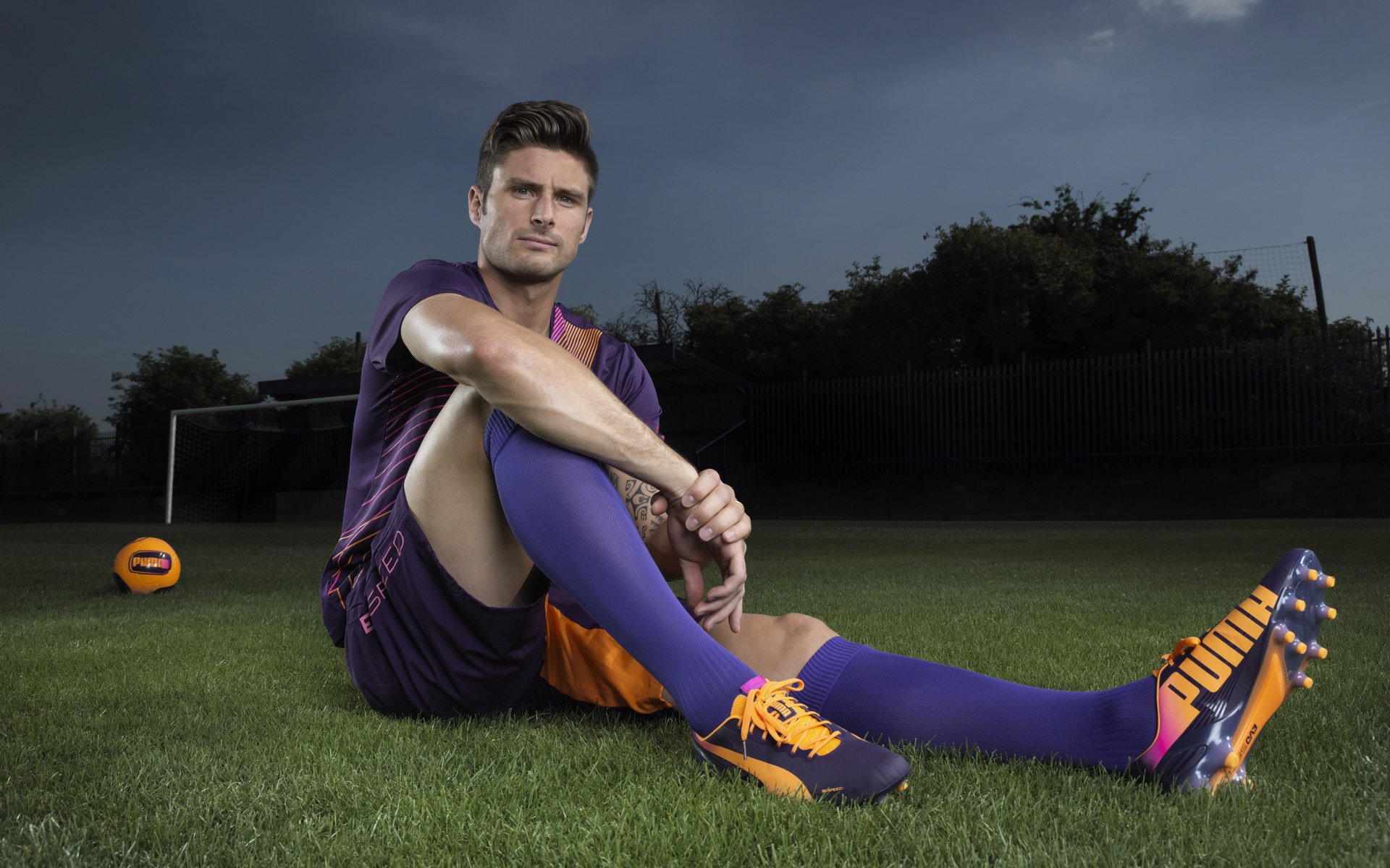 开云体育下载-逆骨终成王，那晚，乔治攻防两端亲手撕碎了如果二字